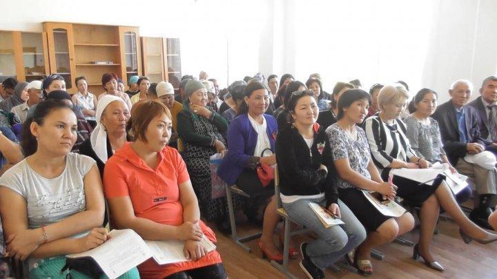 «XXI ҒАСЫРДАҒЫ ҚАЗАҚСТАНДЫҚ АТА-АНА: ӨЗ БАЛАҢА ҮЛГІ БОЛ» РЕСПУБЛИКАЛЫҚ АТА-АНАЛАР КОНФЕРЕНЦИЯСЫ